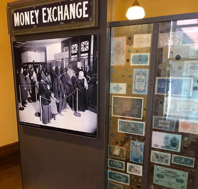 Ellis Island money exchange